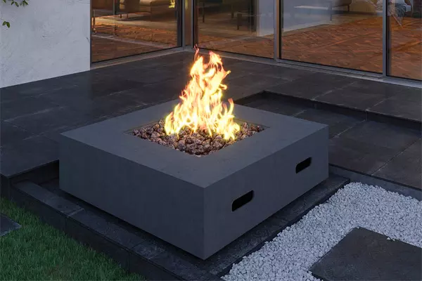 Outdoor Living Fireplaces