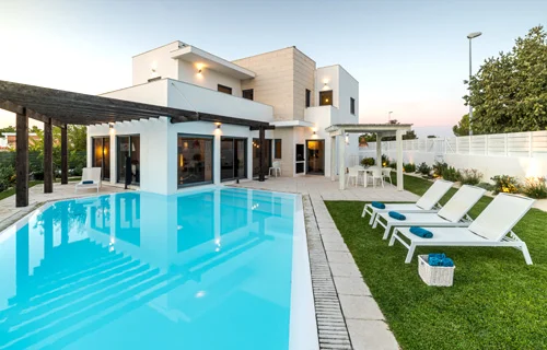 Pyramid Pool Group cc