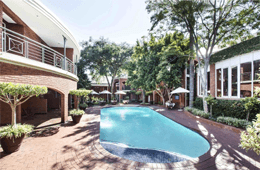 Falstaff Faircity Hotel